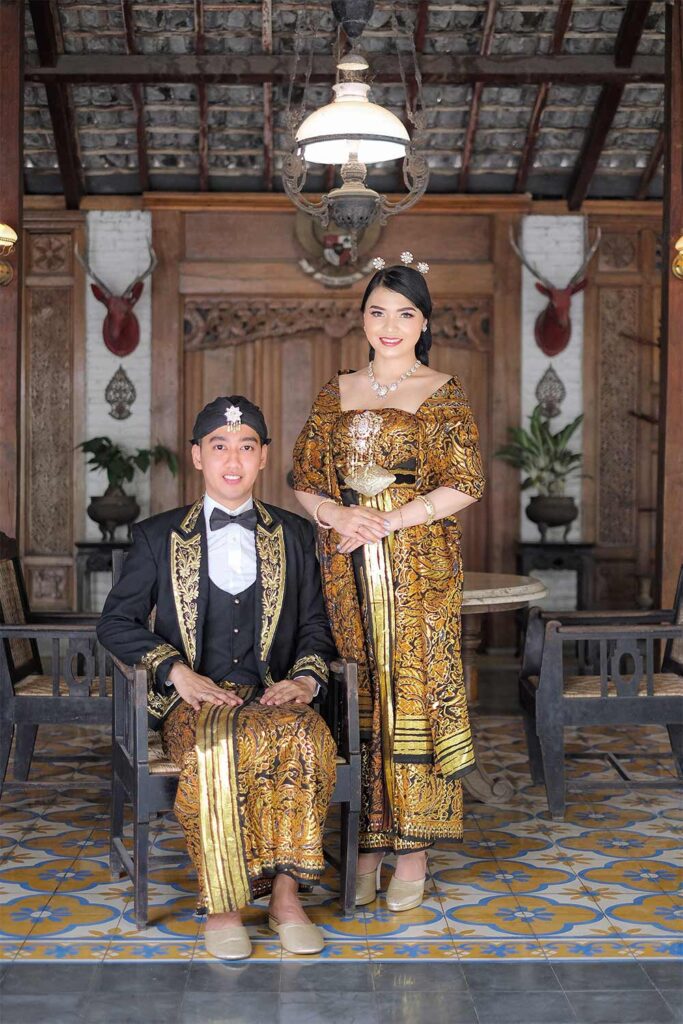 Anang dan nike 3 683x1024 1 1.jpg