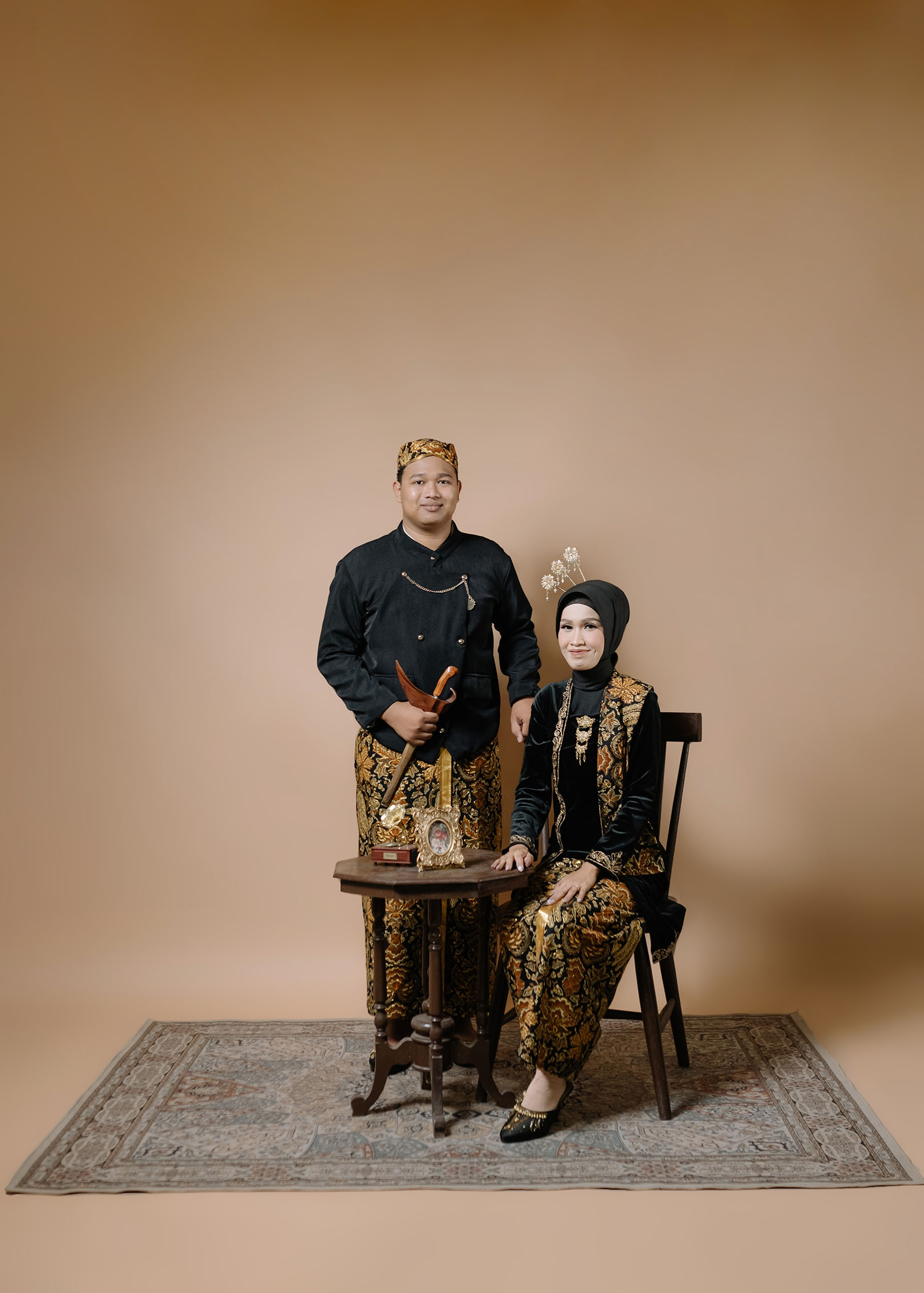 Maryati & erlangga lv1