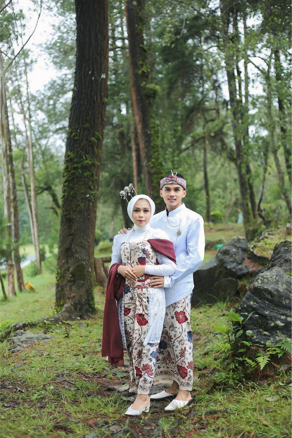 Dian & yogi 12